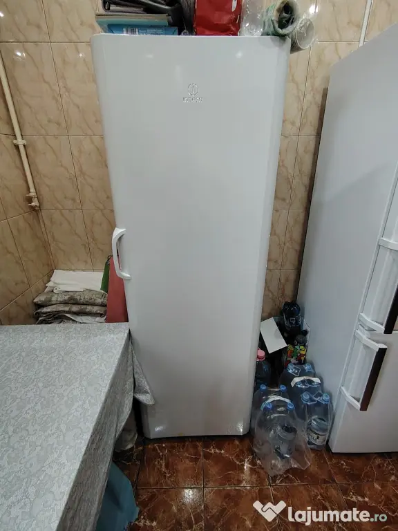 Frigider Indesit