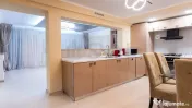 APARTAMENT SUPERB l NOU RENOVAT l PARCARE l TERASA 31 MP ...