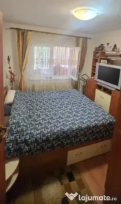 Apartament 3 camere | Decomandat | Balcon 16 mp | Florilor
