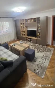 Apartament 3 camere | Decomandat | Balcon 16 mp | Florilor