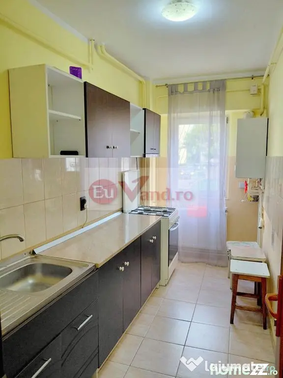 De inchiriat apartament cu o camera, parter, Mazepa 1, 280 euro - Galati (Galati)