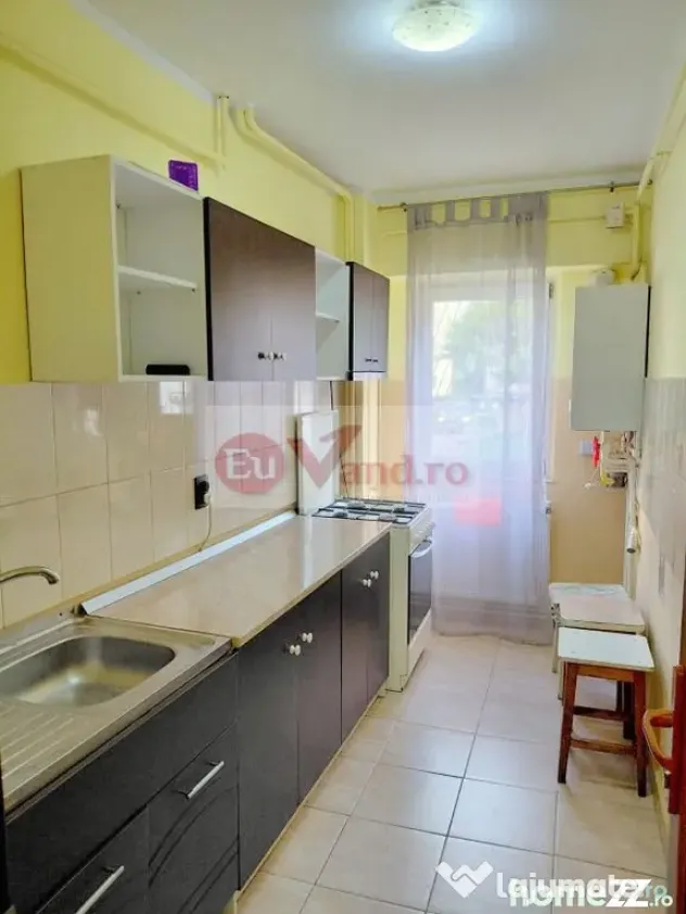 De inchiriat apartament cu o camera, parter, Mazepa 1, 280 euro - Galati (Galati)