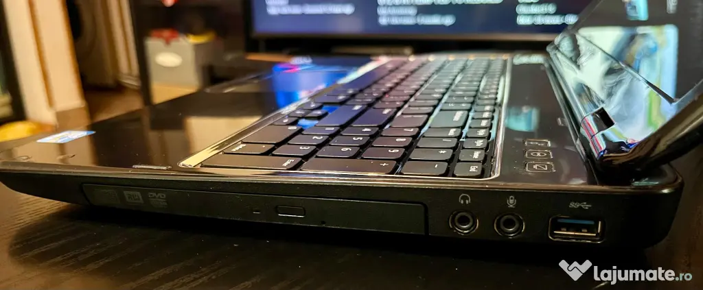 Laptop Dell Inspiron N5110 i3-2330M, nVidia GT 525M, 4GB RAM DDR 3, 500GB HDD