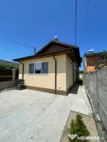 Casa P+M, 141.8 mp utili, teren 562 mp, mobilata modern, zon