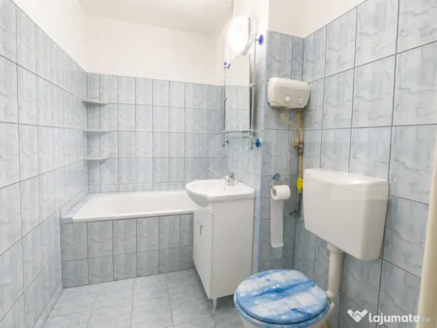 Apartament spațios 3 camere, 69 mp, mobilat, Deva