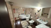 Casa 4 Camere - Curte Mare - Zona Linistita Popoveni 