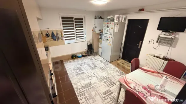 Casa 4 Camere - Curte Mare - Zona Linistita Popoveni