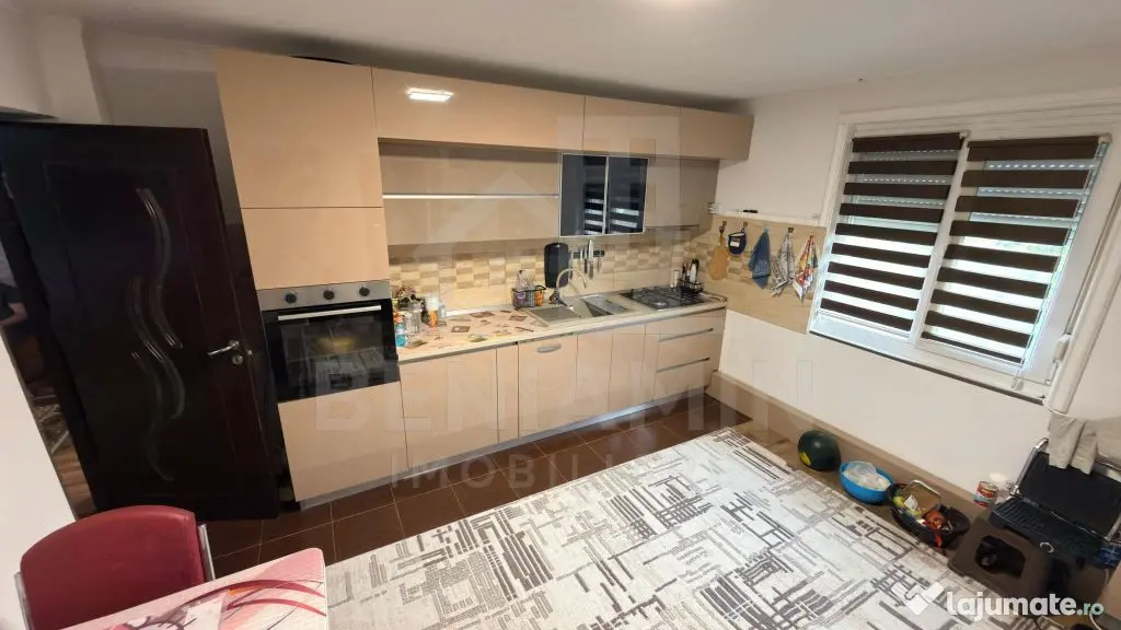 Casa 4 Camere - Curte Mare - Zona Linistita Popoveni
