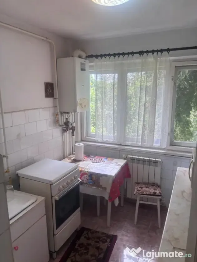 Apartament 2 camere zona Garii Marna, etaj 3, suprafata 47mp