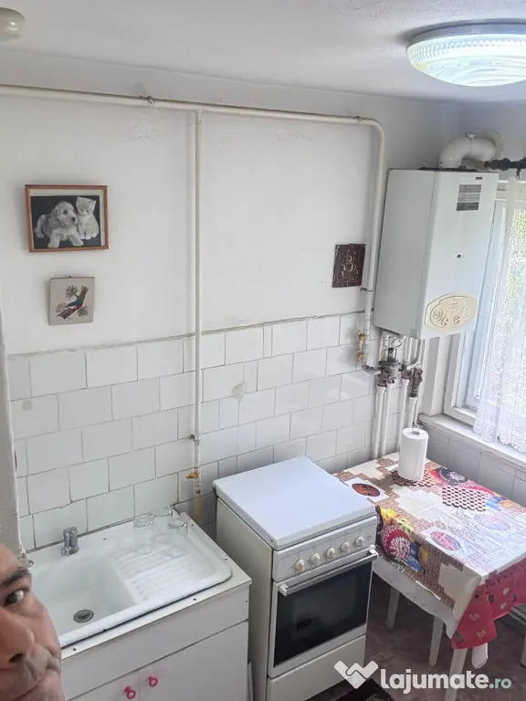 Apartament 2 camere zona Garii Marna, etaj 3, suprafata 47mp