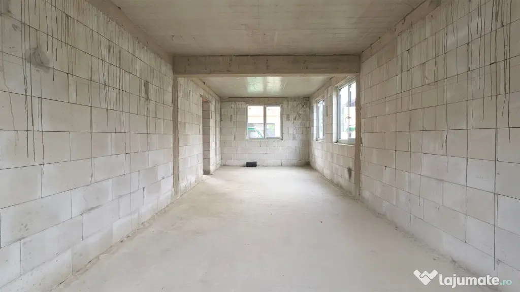 Apartament în duplex nou la rosu, pe 2 niveluri, în Vladim