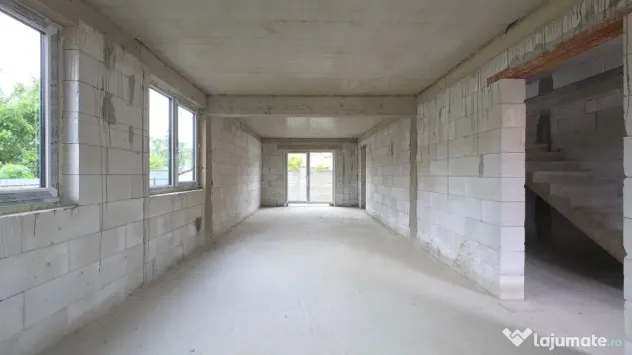 Apartament în duplex nou la rosu, pe 2 niveluri, în Vladim