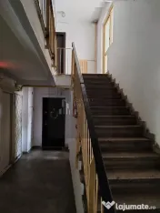 Apartament 2 camere, str Vicina, decomandat, 61 mp 