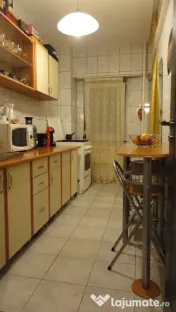 Tineretului etaj 5 la metrou 
