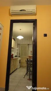 Tineretului etaj 5 la metrou 