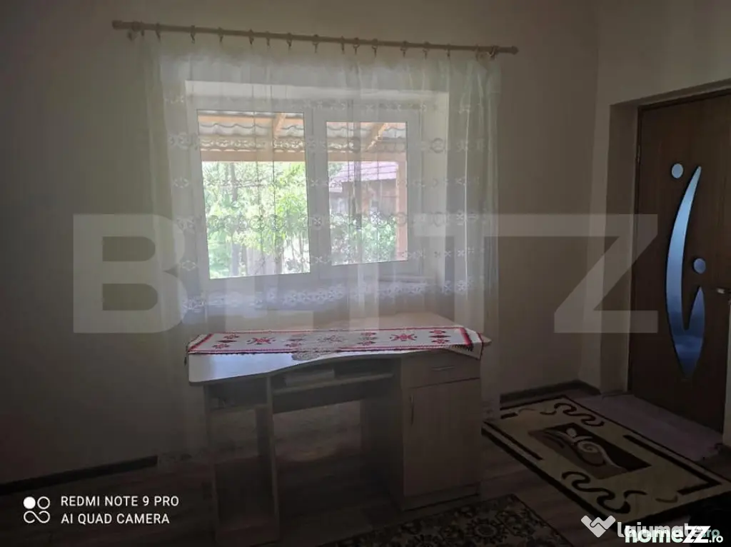 Casă de vânzare în Iclandu Mare – 3 camere, teren 2.323