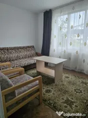 Apartament cu 2 camere, complet utilat, balcon luminos și b