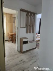 Apartament cu 2 camere, complet utilat, balcon luminos și b