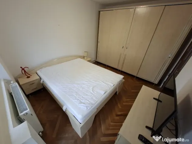 Apartment cu 3 camere + loc de parcare