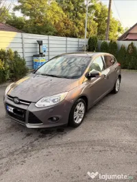 Vând Ford Focus 