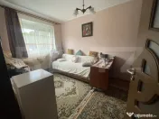 Apartament cu 4 camere, 73 mp, decomandat, zona Sfanta Viner