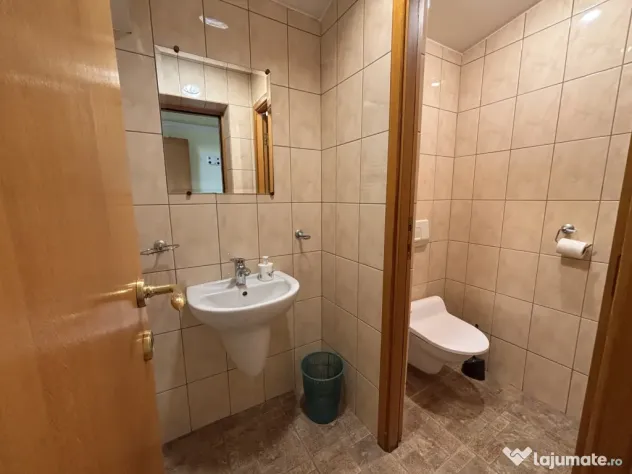 Birou Barbu Vacarescu - Lacul Tei - Str. Aromei - Parcare