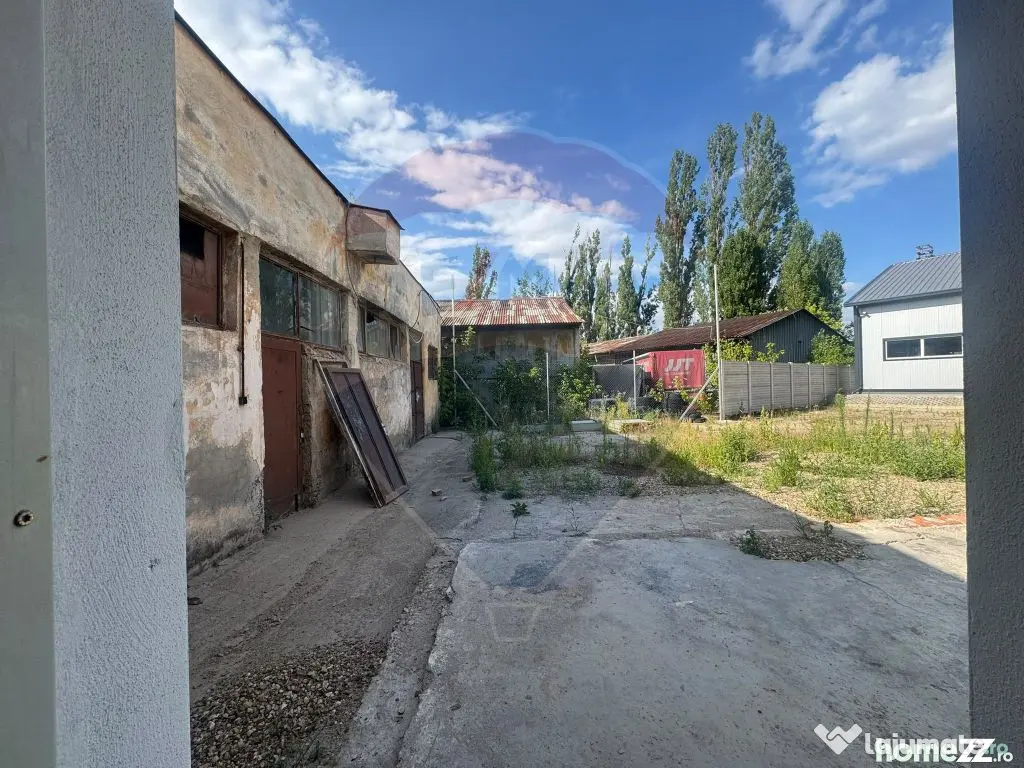 Hală industrială de închiriat – Zona Velența Est | ...