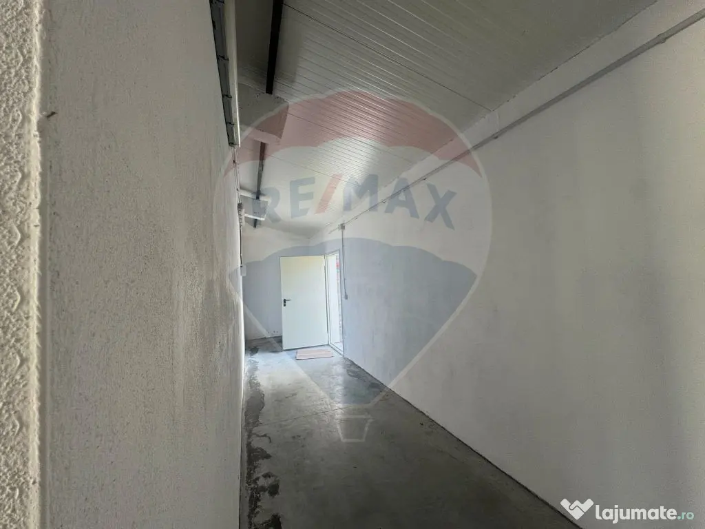 Hală industrială de închiriat – Zona Velența Est | ...