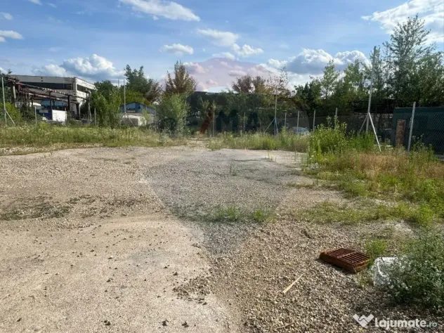 Hală industrială de închiriat – Zona Velența Est | ...