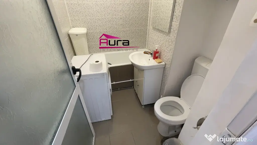 Inchiriez Garsoniera confort 1 zona Pacii