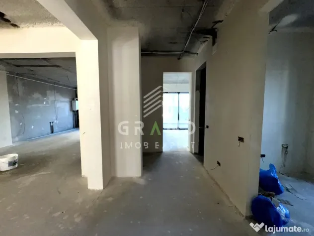 SPAȚIU COMERCIAL 120mp | 4 ÎNCĂPERI | 3 BAI | TERASĂ 20m