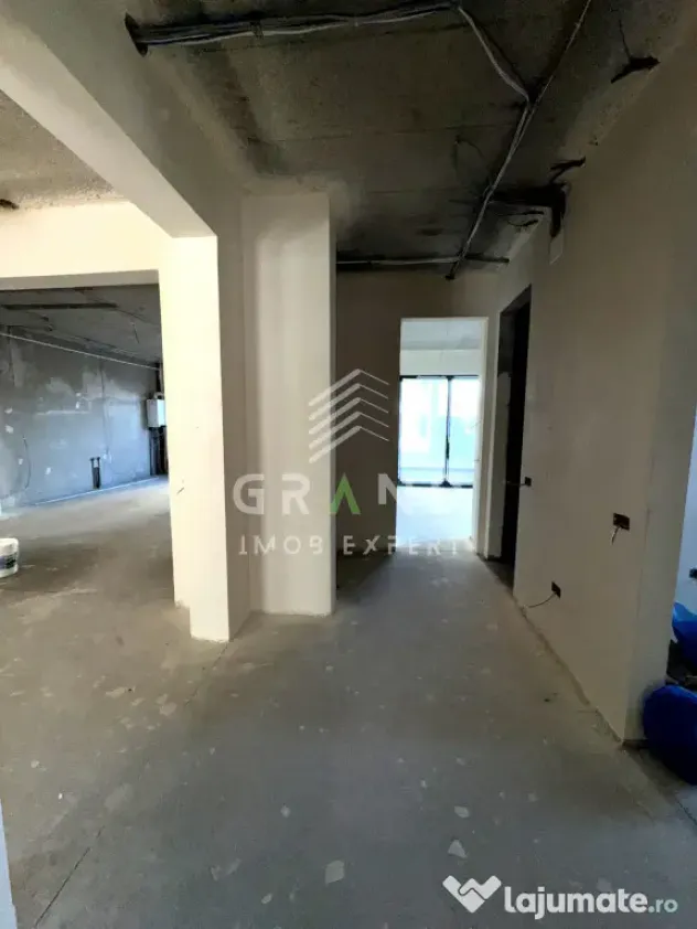SPAȚIU COMERCIAL 120mp | 4 ÎNCĂPERI | 3 BAI | TERASĂ 20m