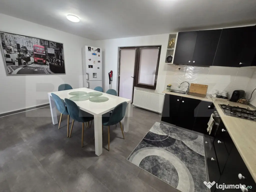 Casă la cheie, 4 camere, 160 mp, zona Priseaca