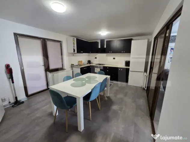 Casă la cheie, 4 camere, 160 mp, zona Priseaca