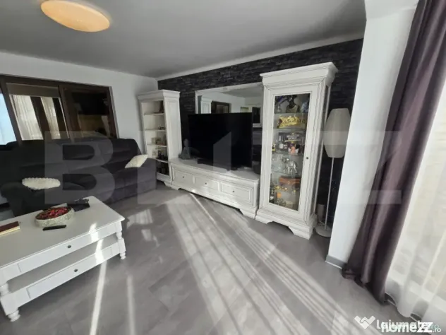 Casă la cheie, 4 camere, 160 mp, zona Priseaca
