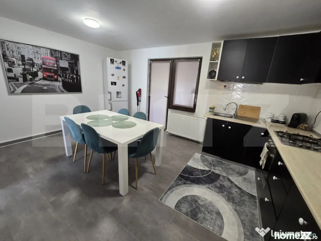 Casă la cheie, 4 camere, 160 mp, zona Priseaca
