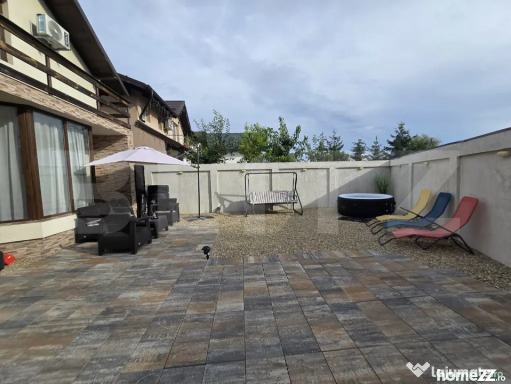 Casă la cheie, 4 camere, 160 mp, zona Priseaca