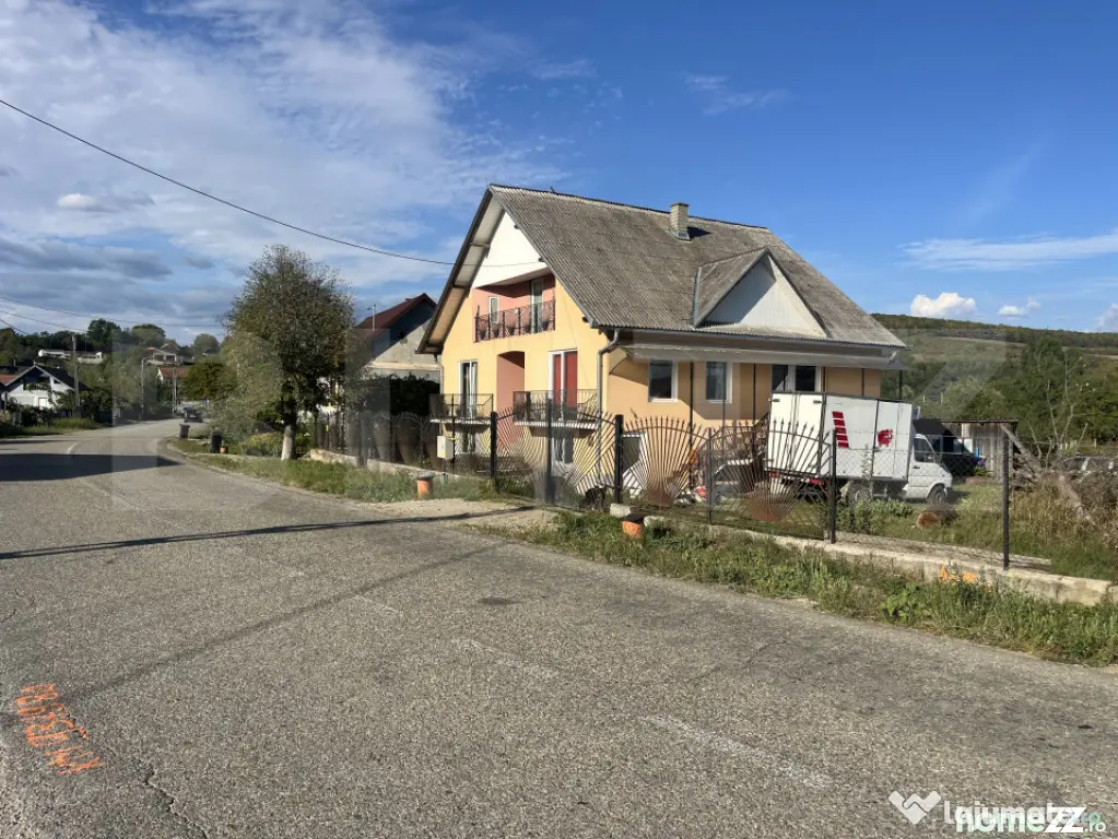 Casă in Chiraleș (20 KM ) / Schimb cu apart sau garsoniera - Bistrita (Bistrita-Nasaud)