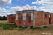 Teren generos cu două fronturi, Frumușeni – plus cons... 