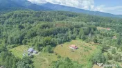 Casă de vacanță la poalele Munților Făgăraș | Tere...