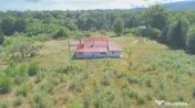 Casă de vacanță la poalele Munților Făgăraș | Tere...