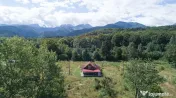 Casă de vacanță la poalele Munților Făgăraș | Tere...