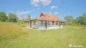 Casă de vacanță la poalele Munților Făgăraș | Tere...