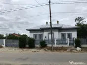 Casa individuala reconditionata partial-Teren 900 mp-Toate u