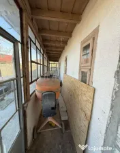 Casa individuala reconditionata partial-Teren 900 mp-Toate u