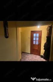 De inchiriat apartament 3 camere I. C. Frimu, et. 3, 450 ... 