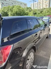 Opel Astra H autoturism 