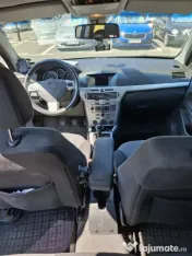 Opel Astra H autoturism 