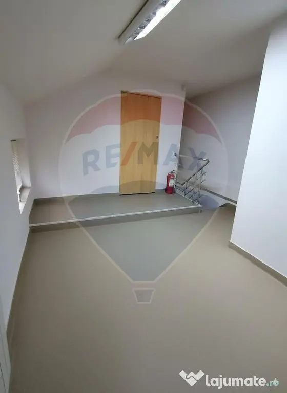 Spațiu comercial 98mp vânzare zona Crisul Supermarket, ...