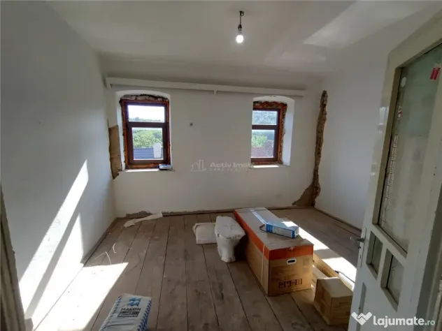 Anina | Casa Individuala | 3 Incaperi Anexe | 575 MP Teren